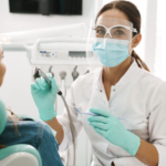 <strong>Key Factors To Consider When Choosing A Dental Professional</strong>